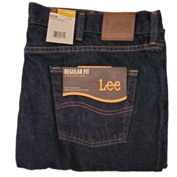 Lee Other - Lee Regular Fit Straight Leg 42"x30" b…